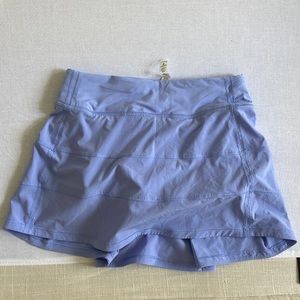 Cute barley worn lululemon athletic skirt!